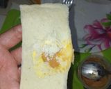 Foto langkah ke 2 dari resep Roti panggang isi selai kacang + keju lapis telur.