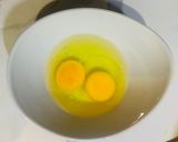 Foto langkah ke 4 dari resep Tumis Telur Sawi Putih.