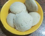 A picture of step 1 of Chinese Chilli Idli.