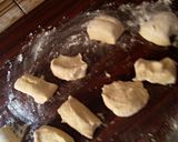 A picture of step 4 of Garlic Buttery Knots.