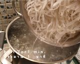 รูปขั้นตอนการทำที่ 10 ของ ก๋วยเตี๋ยวสุโขทัย ไข่เยิ้มๆ