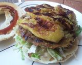 Foto del paso 14 de la receta: Hambuguesas🍔 de arvejas con tajadas de plátano🍌 maduro