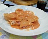 Foto del paso 10 de la receta: Sorrentinos caseros de jamón y queso con salsa rosa