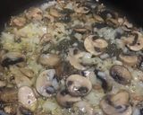 Foto del paso 1 de la receta: Pasta corta con champiñones y jamón