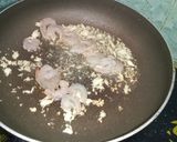 Foto langkah ke 3 dari resep Tumis brokoli bawang putih.