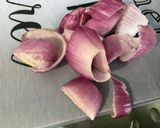 Une image de l'étape 9 de Poulet aux cacahuètes, carottes, tomates et épices.