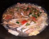 Foto langkah ke 3 dari resep Tetelan salmon kuah asam.