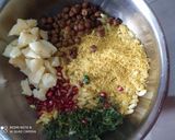 ભેળ (Bhel Recipe In Gujarati) રેસીપી સ્ટેપ3ફોટો