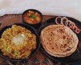 A picture of step 4 of Split Green Moong Dal Khichdi.