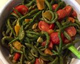Foto del passaggio 3 della ricetta Pici agli spinaci con verdure