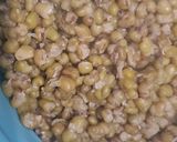 A picture of step 4 of Mung Beans Fritters.