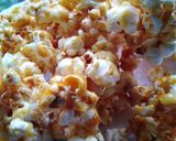 A picture of step 5 of 5 minute caramel popcorn.