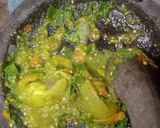 Foto langkah ke 2 dari resep Sambal Cabe Ijo Ala Warung Nasi Padang.