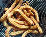Foto langkah ke 4 dari resep Churros ubi jalar.