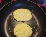 Foto del paso 3 de la receta: Hamburguesa de calabacín y arroz(tortitas de calabacín)