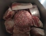 A picture of step 1 of Valencian Puchero.