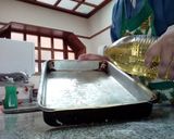 Foto del paso 8 de la receta: Papas al horno PASADAS POR HARINA