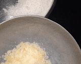 કોપરાની ચીકી (Kopra Chiki Recipe In Gujarati) રેસીપી સ્ટેપ1ફોટો