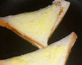 Foto langkah ke 5 dari resep Roti bakar AmoS #Abon mayo Susu.
