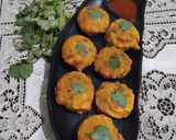 A picture of step 6 of Aloo Tikki.