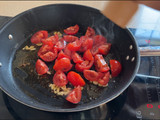 Pasta a la puttanesca de sardinas