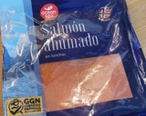 Foto del paso 4 de la receta: Sándwich Trikini de Salmón ahumado y Langostinos