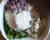 A picture of step 1 of Crispy Poha Namkeen.