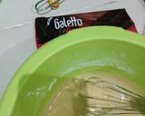 Foto langkah ke 2 dari resep Brownies coklat crispy.