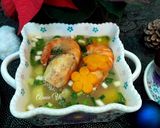 Hình bước làm 3 của món Canh khoai tây cà rốt nấu tôm càng xanh