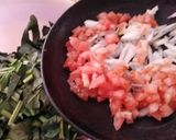 Foto del paso 1 de la receta: Quesadillas sencillas de cuitlacoche y espinacas
