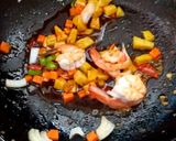 รูปขั้นตอนการทำที่ 4 ของ กุ้งสามรสราดหน้าข้าว