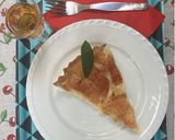Foto del paso 9 de la receta: Tarta de hojaldre con crema pastelera y manzanas