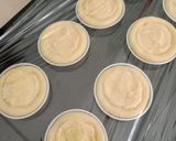 Foto langkah ke 10 dari resep Strawberry Tartlets.