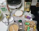 Foto langkah ke 1 dari resep Salmon Puff Pastry with Mushroom Sauce.