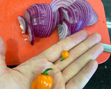Foto del paso 1 de la receta: Cebolla encurtida con habanero