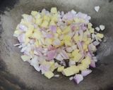 A picture of step 1 of Onion and potato Maggi.