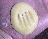 Foto del paso 5 de la receta: Galletitas de maicena en Essen! 💙 Sin horno 🙌🏼 fáciles y rápidas ⏱👍🏼