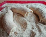 Májkrémes, rántott kifli recept fázis 5 fotója