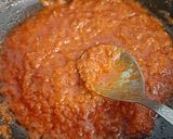 A picture of step 10 of Kadhai paneer.