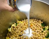 Foto del paso 6 de la receta Curry vegano con garbanzo, arroz basmati y pan de pita