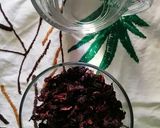 Foto del paso 7 de la receta: Panna cotta de coco con coulis de jamaica y mezcal