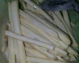 Foto langkah ke 3 dari resep Ubi goreng korek api.
