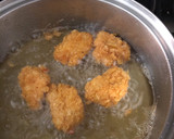 Foto del paso 6 de la receta: Nuggets de pollo NO con pan molido, si no Con papitas fritas 😋