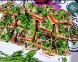 A picture of step 8 of Lasaniya / Garlic Sandwich Dhokla.