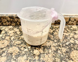 Foto del paso 2 de la receta: Panettone con pasas y chocolate blanco “sin gluten”