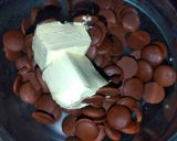 Foto del paso 3 de la receta: Pastel imposible o chocoflan 🍮 de chocolate semiamargo