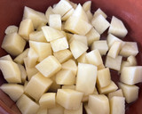Foto del paso 3 de la receta: Confit de pato con patatas