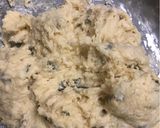 Gambar langkah 6 resipi Green Pumpkin Seeds Scone.