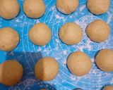 Foto langkah ke 5 dari resep Donat kentang tabur gula halus.