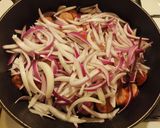 Une image de l'étape 4 de Rougail Saucisses.